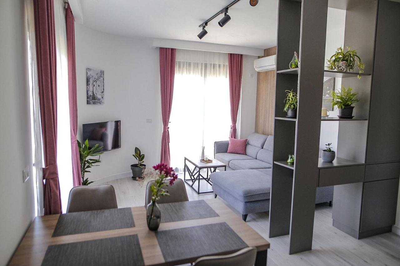 Allure Apartments Ulcinj Luaran gambar